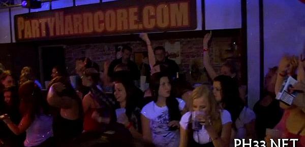 Beauties wishes to fuck the army dancer